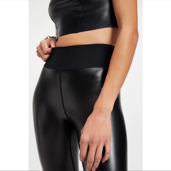 NWT Good American RUBBERIZED ICON
LEGGING Faux Leather High Rise - Picture 6 of 6